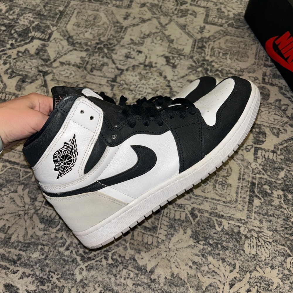 Jordan 1 Retro OG size 10